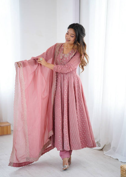 Elegant Dusty Pink Festive Suit for Party & Wedding
