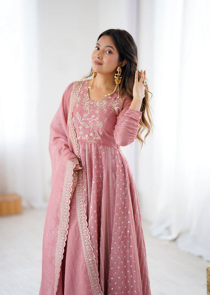 Elegant Dusty Pink Festive Suit for Party & Wedding